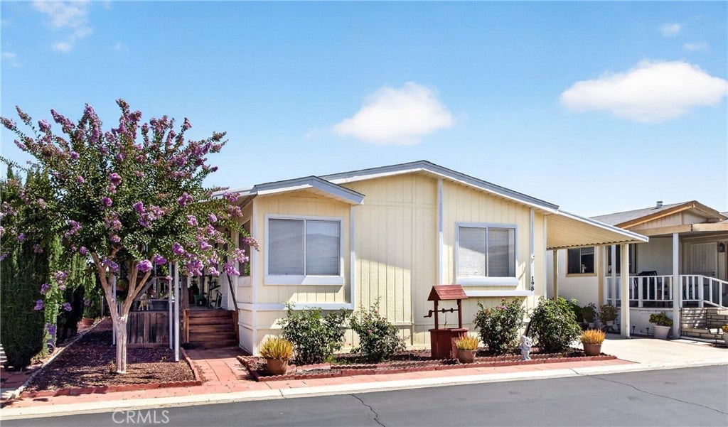 Menlo Ave, Hemet, CA 92543 #1