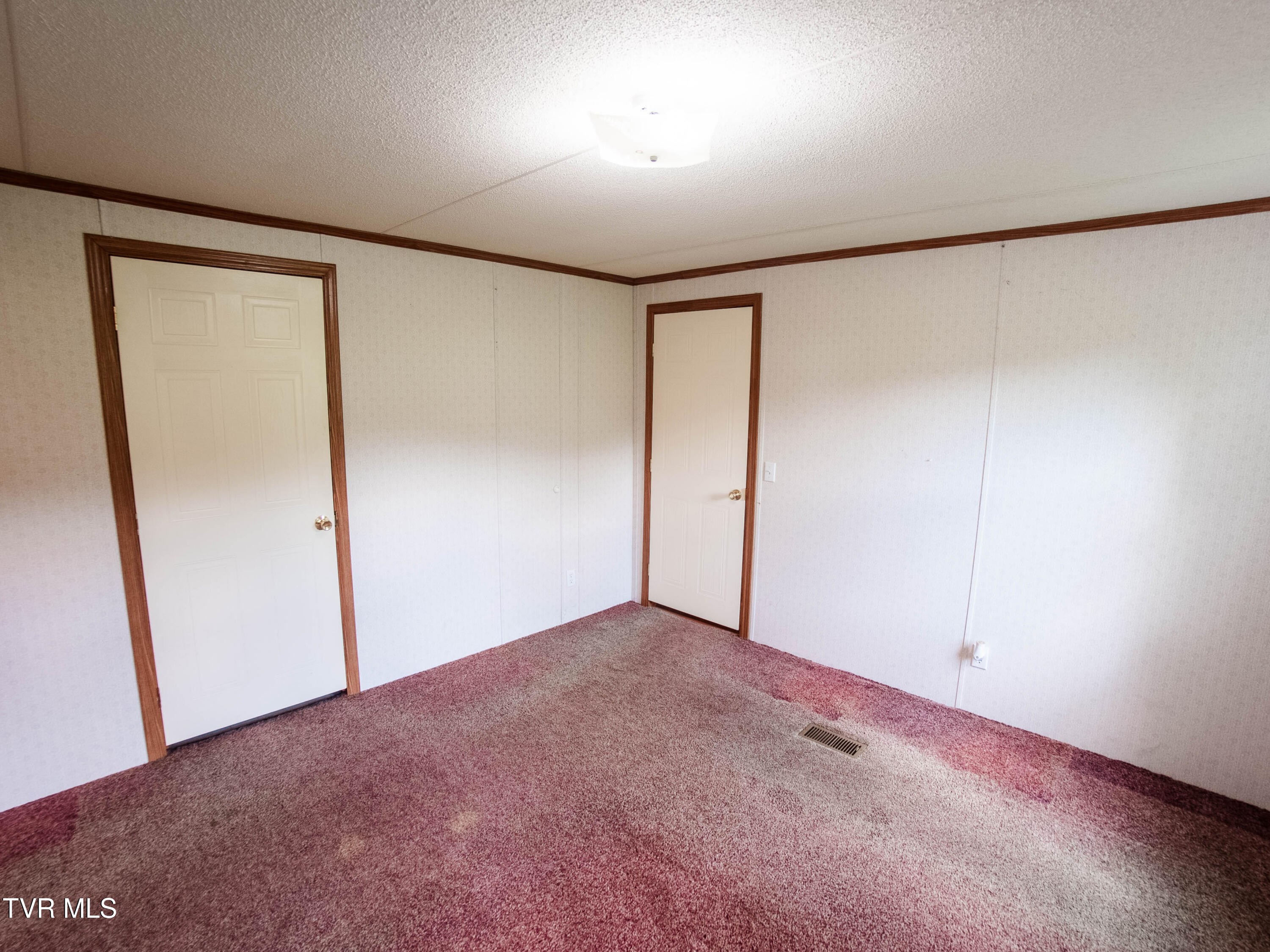 Surgoinsville, Tennessee, 37873, United States, 3 Bedrooms Bedrooms, ,3 BathroomsBathrooms,Residential,For Sale,1937059
