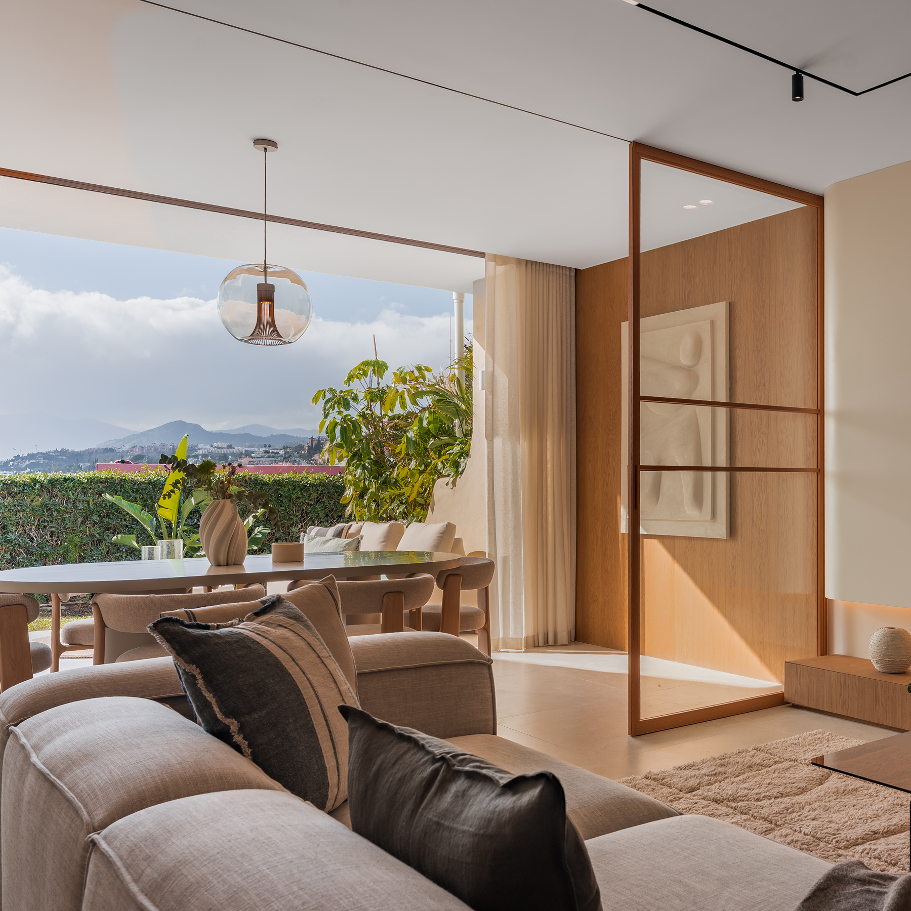  Renovated townhouse in Marbella