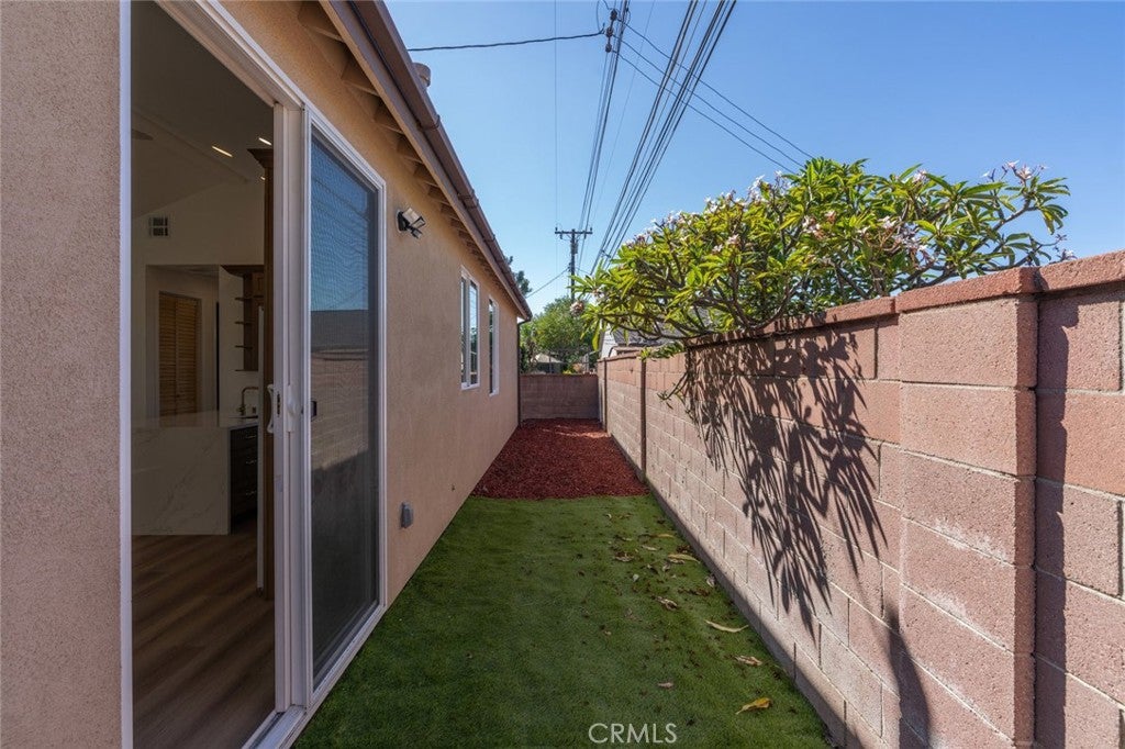 Fullerton, California, 92833, United States, 6 Bedrooms Bedrooms, ,4 BathroomsBathrooms,Residential,For Sale,1979244