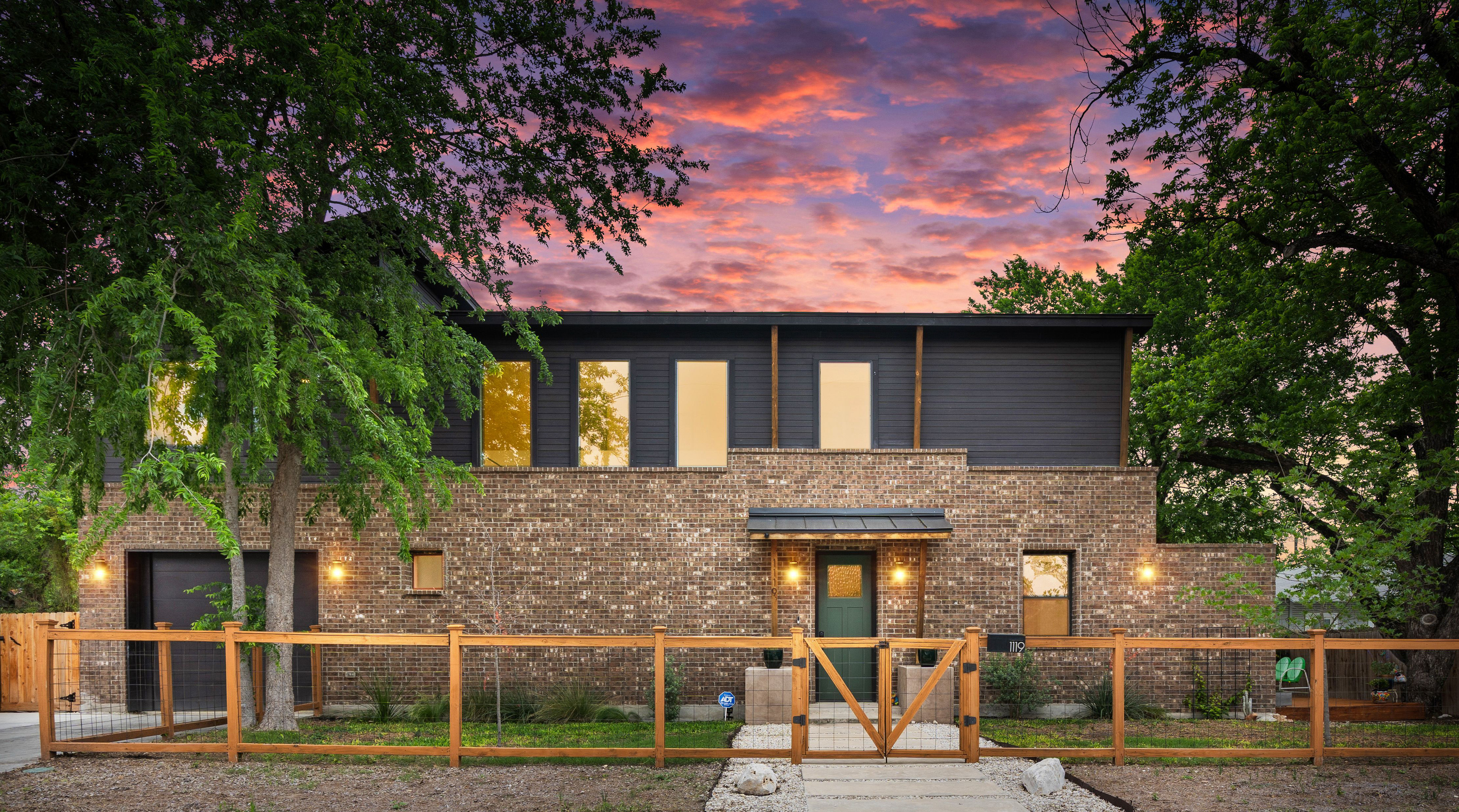  Luxury Living Framed by the Treetops - 物件實景