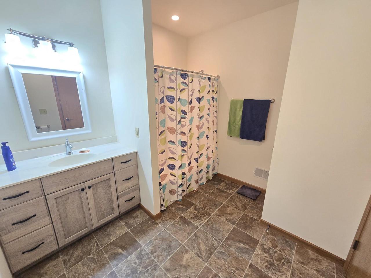 Green Lake, Wisconsin, 54941, United States, 4 Bedrooms Bedrooms, ,3 BathroomsBathrooms,Residential,For Sale,1928712