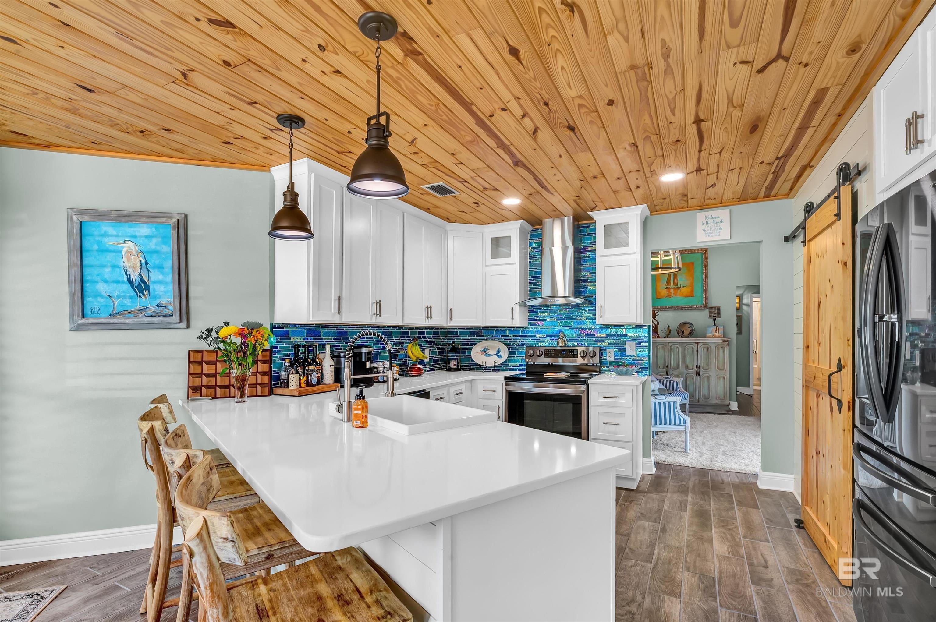 Gulf Shores, Alabama, 36542, United States, 4 Bedrooms Bedrooms, ,3 BathroomsBathrooms,Residential,For Sale,1979178