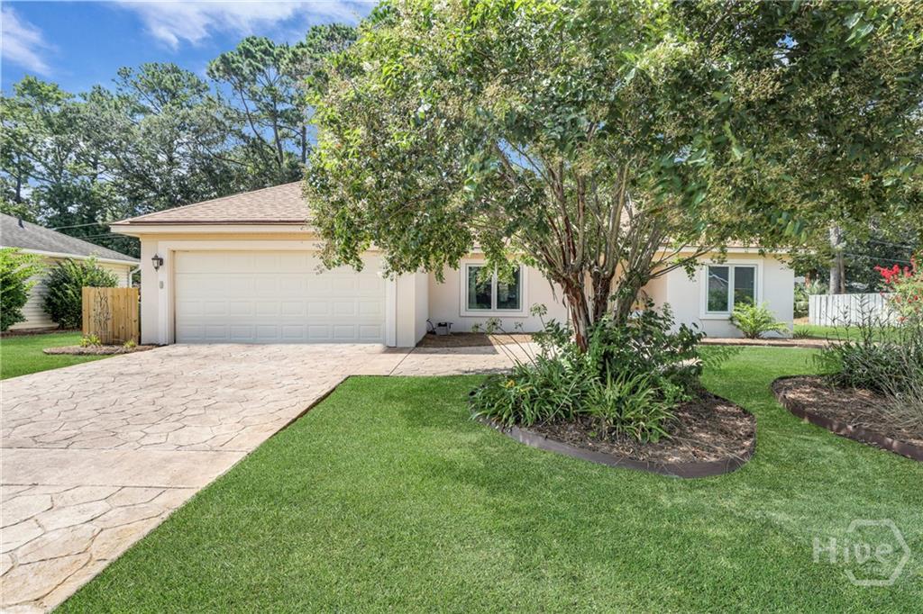 Savannah, Georgia, 31410, United States, 3 Bedrooms Bedrooms, ,2 BathroomsBathrooms,Residential,For Sale,1921952