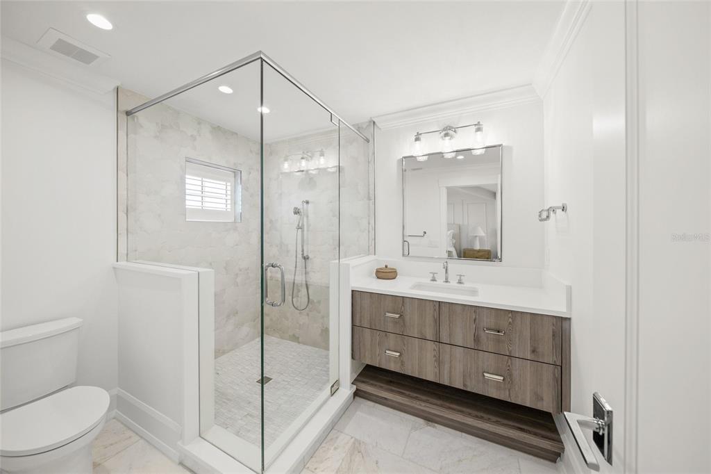 Holmes Beach, Florida, 34217, United States, 5 Bedrooms Bedrooms, ,8 BathroomsBathrooms,Residential,For Sale,1759059