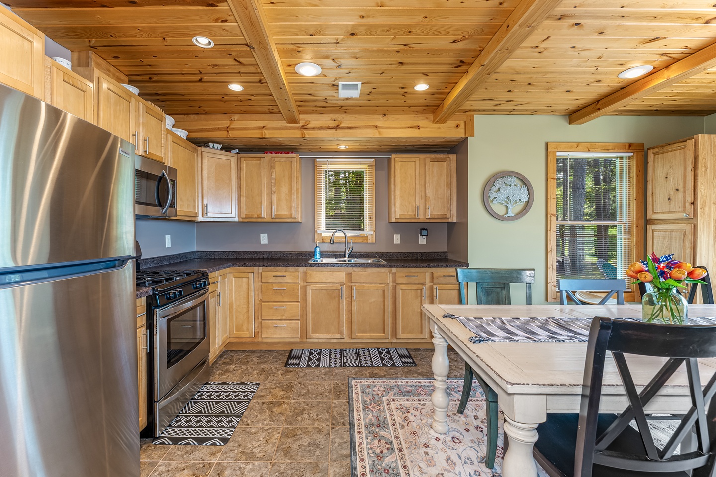 Oma, Wisconsin, 54534, United States, 2 Bedrooms Bedrooms, ,1 BathroomBathrooms,Residential,For Sale,2048309
