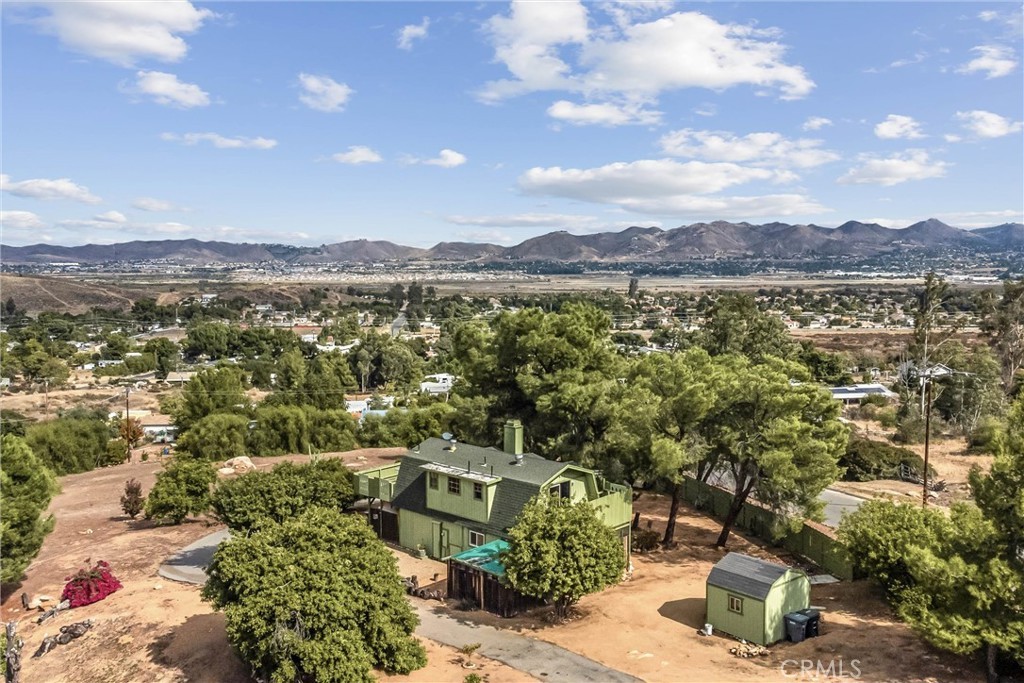 Lake Elsinore, California, 92530, United States, 3 Bedrooms Bedrooms, ,1 BathroomBathrooms,Residential,For Sale,1943552