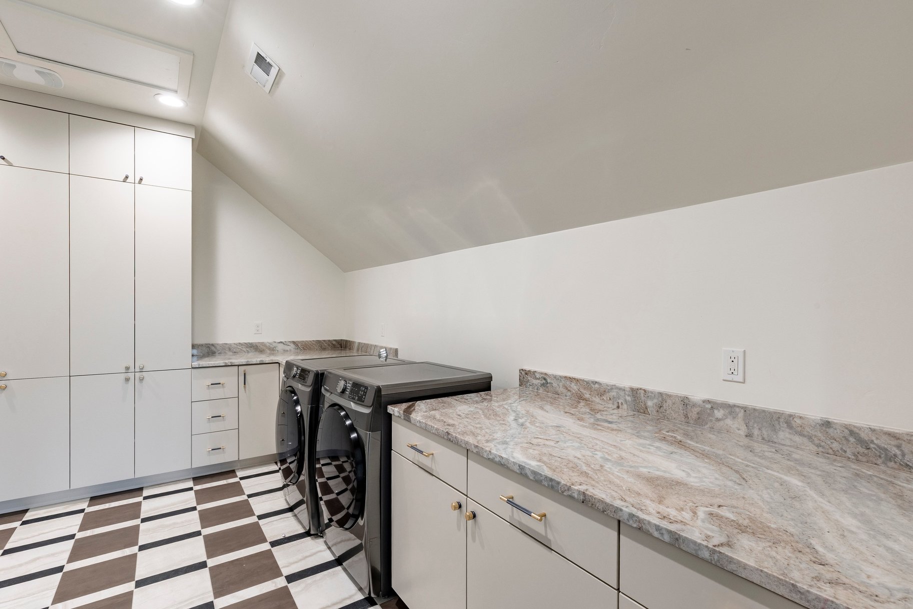  Stunning Custom Home in Lehi - 物件實景