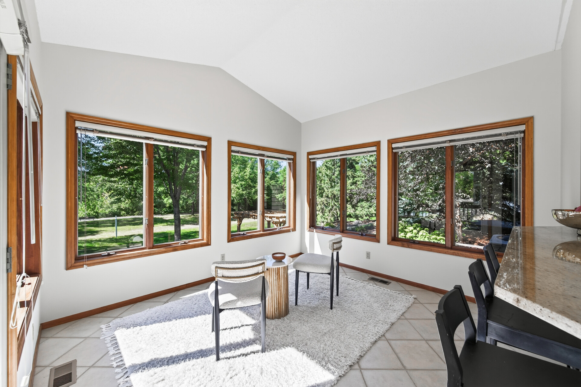  Luxury Lakeside Retreat in the Heart of Woodbury - 物件實景
