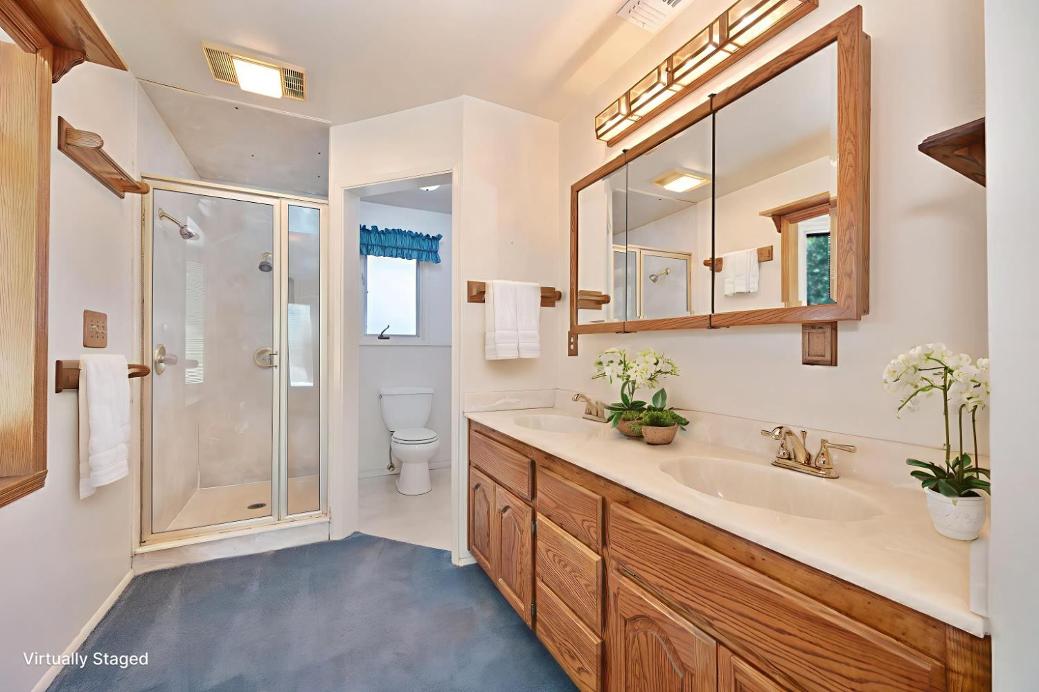 Roseville, California, 95678, United States, 3 Bedrooms Bedrooms, ,2 BathroomsBathrooms,Residential,For Sale,1940546