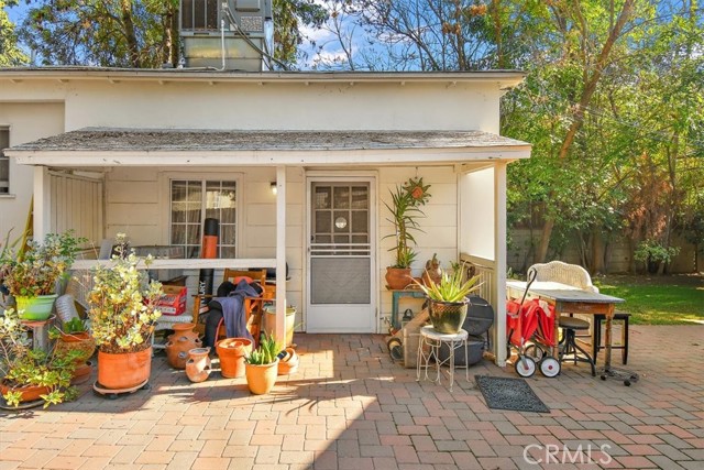 Van Nuys, California, 91401, United States, 3 Bedrooms Bedrooms, ,1 BathroomBathrooms,Residential,For Sale,2005307