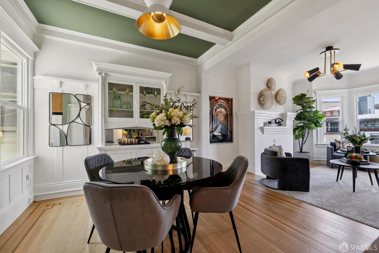San Francisco, California, 94109, United States, 1 Bedroom Bedrooms, ,1 BathroomBathrooms,Residential,For Sale,1941812