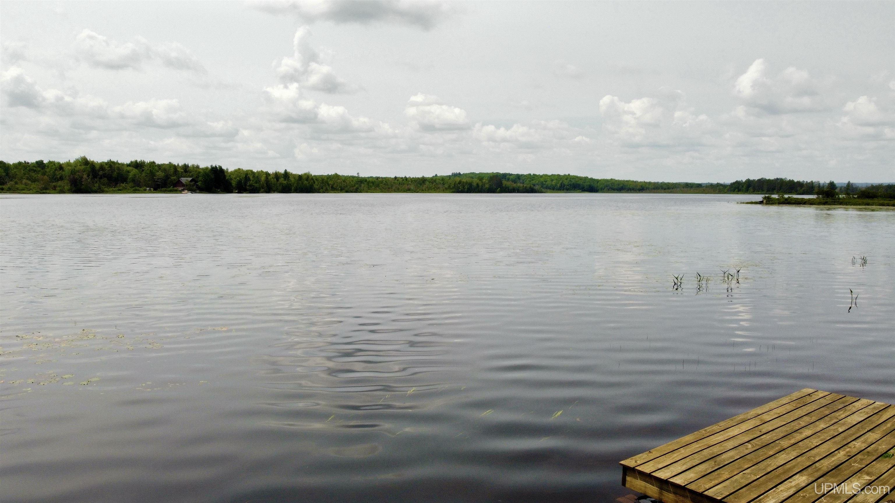 Marquette, Michigan, 49855, United States, 2 Bedrooms Bedrooms, ,4 BathroomsBathrooms,Residential,For Sale,1892873