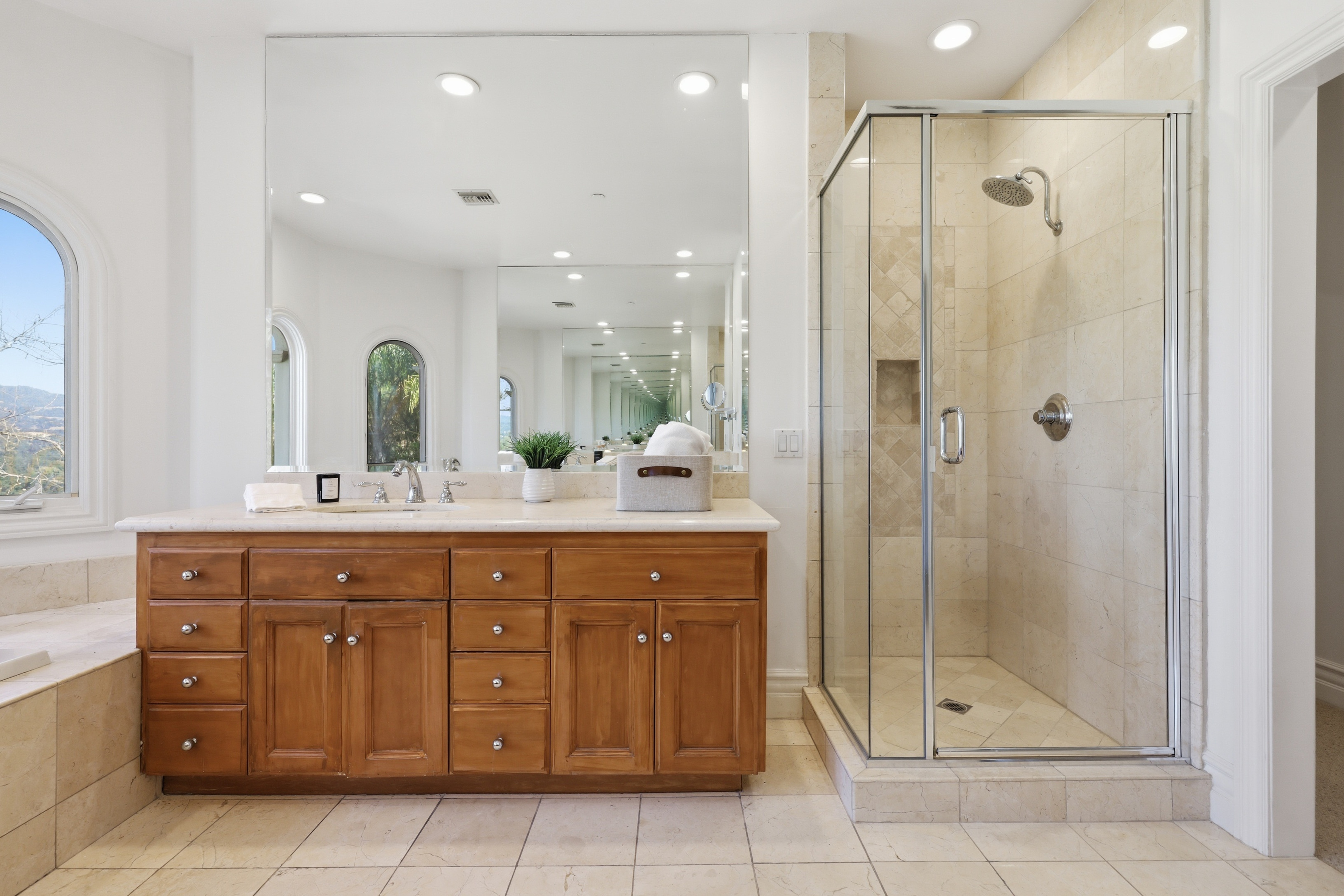  12986 Macdonald Drive, Ojai, CA 93023 - 物件實景