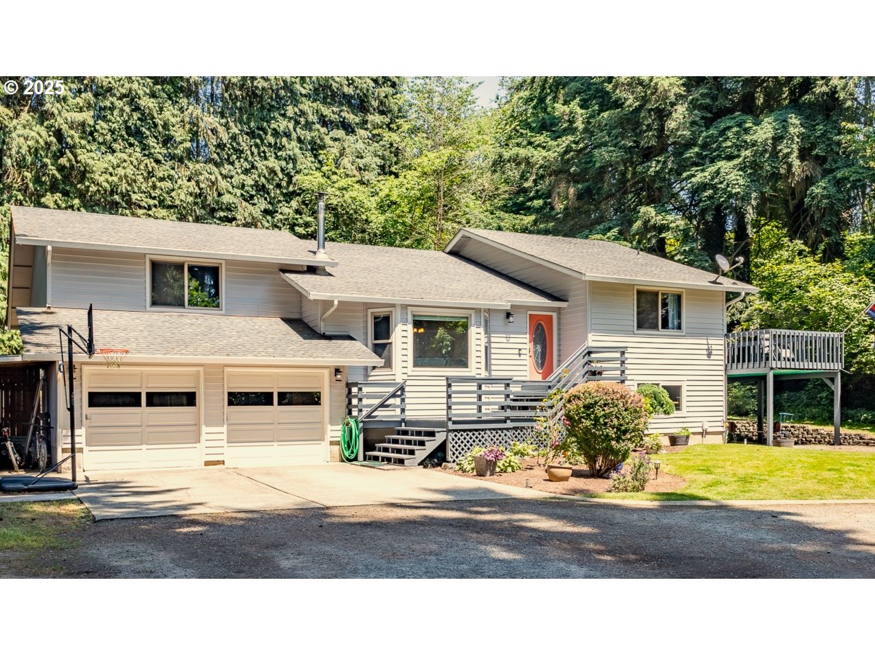 Vancouver, Washington, 98663, United States, 4 Bedrooms Bedrooms, ,2 BathroomsBathrooms,Residential,For Sale,1848237