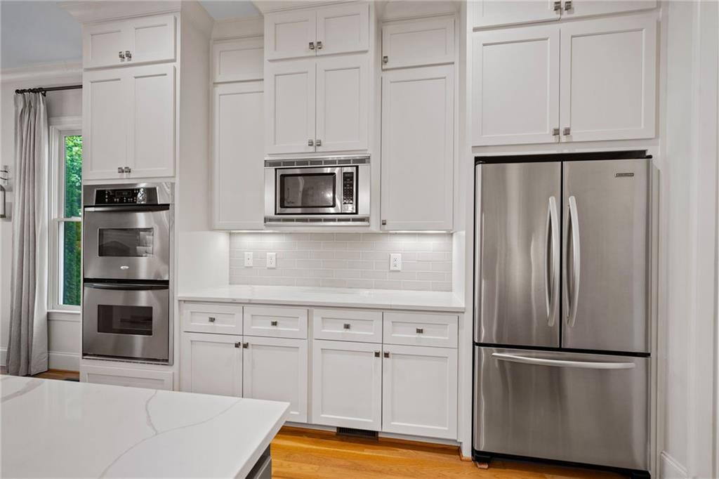 Cumming, Georgia, 30041, United States, 5 Bedrooms Bedrooms, ,5 BathroomsBathrooms,Residential,For Sale,1944969