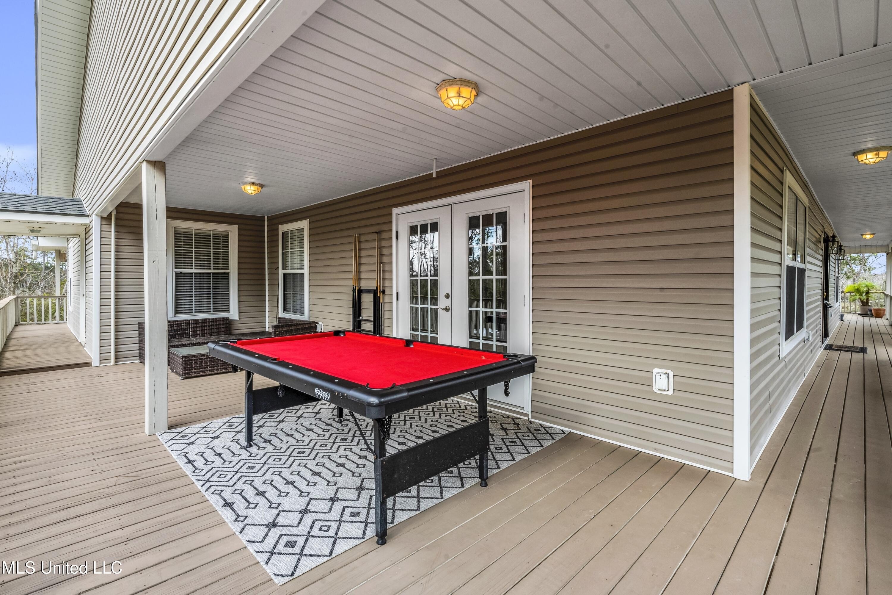 Bay Saint Louis, Mississippi, 39520, United States, 4 Bedrooms Bedrooms, ,4 BathroomsBathrooms,Residential,For Sale,1981331