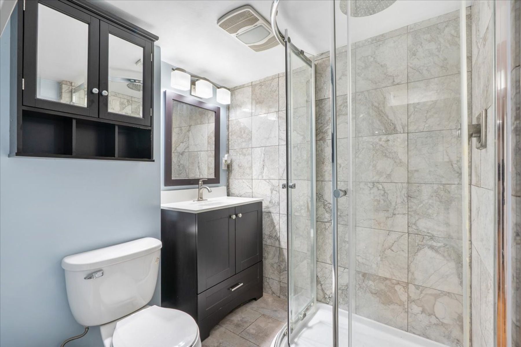  Beautifully Remodeled Rambler Near Downtown Rochester - 物件實景
