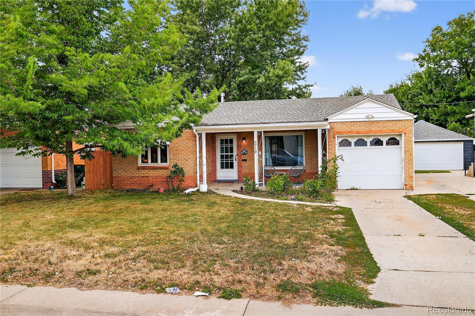 Wheat Ridge, Colorado, 80212, United States, 2 Bedrooms Bedrooms, ,1 BathroomBathrooms,Residential,For Sale,1924749