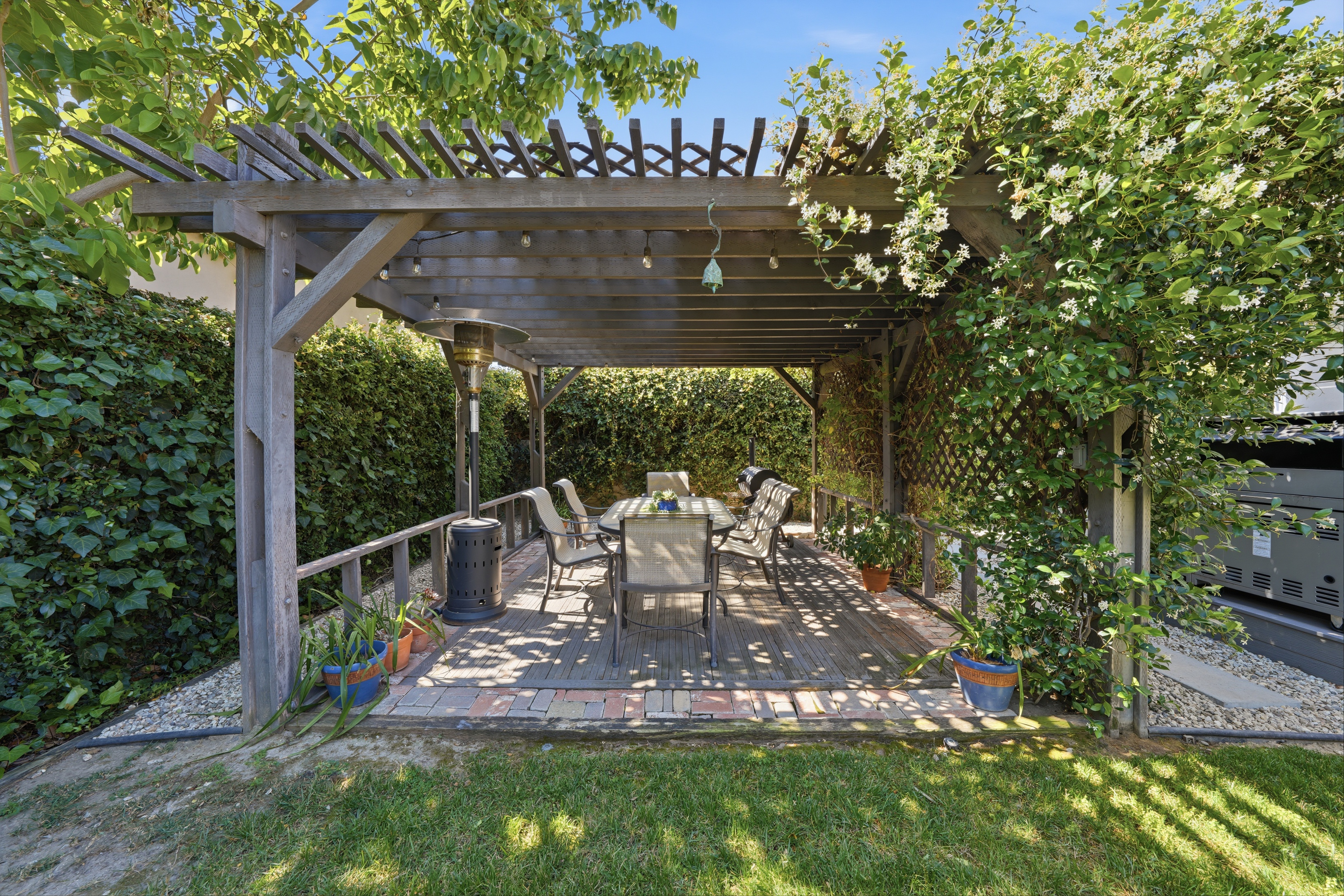  6530 Gaviota Avenue, Los Angeles, CA 91406 - 物件實景