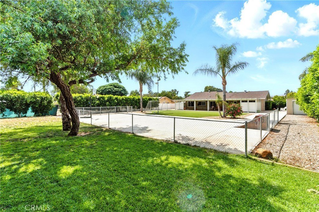 Jurupa Valley, California, 92509, United States, 4 Bedrooms Bedrooms, ,2 BathroomsBathrooms,Residential,For Sale,1873402