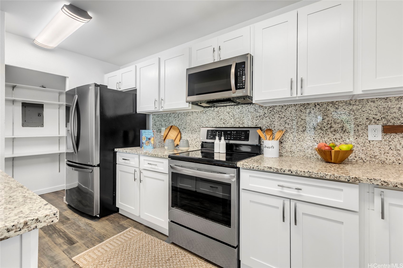 Kaneohe, Hawaii, 96744, United States, 3 Bedrooms Bedrooms, ,2 BathroomsBathrooms,Residential,For Sale,1991941