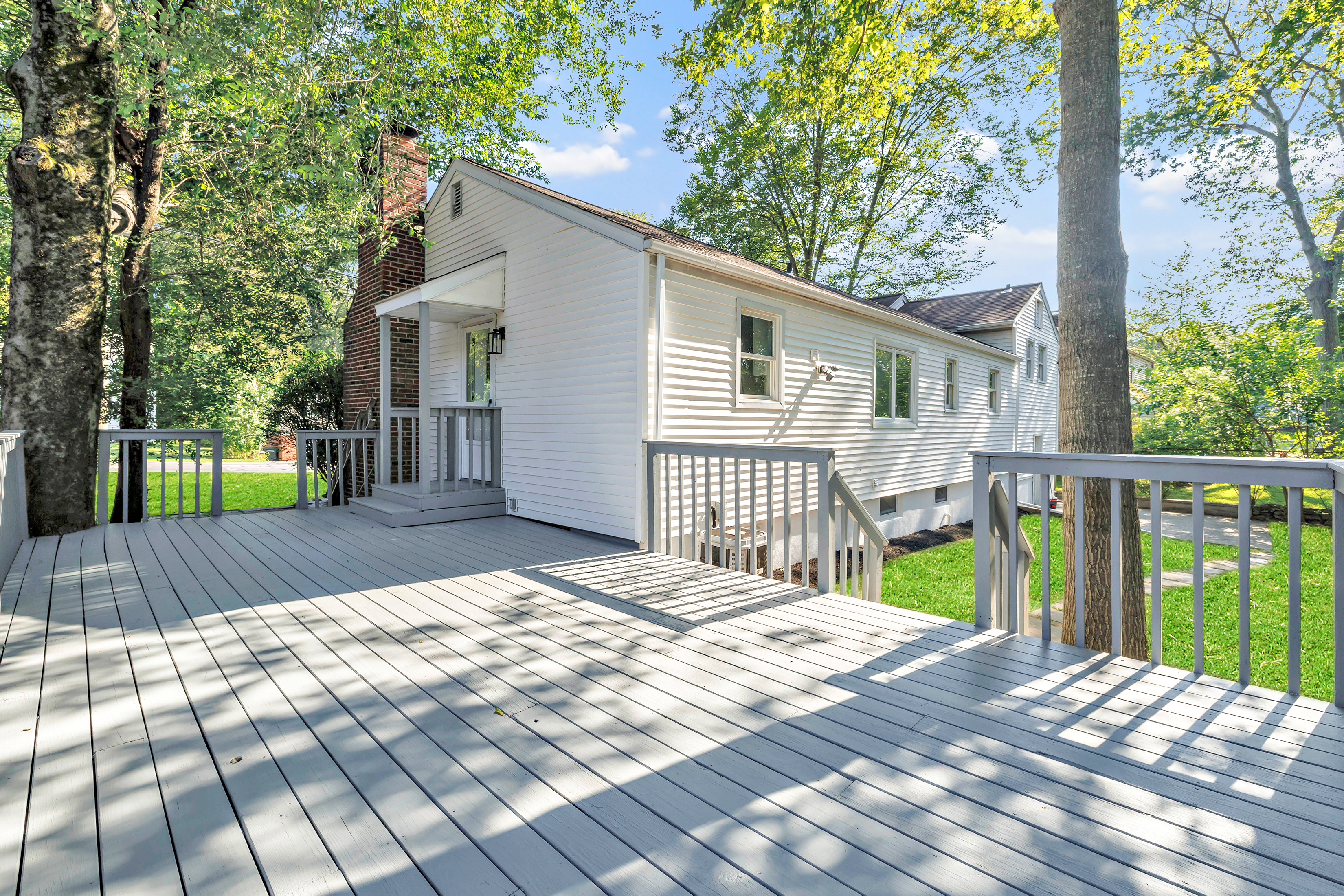 bridgeport, Connecticut, 06606, United States, 4 Bedrooms Bedrooms, ,3 BathroomsBathrooms,Residential,For Sale,1903043
