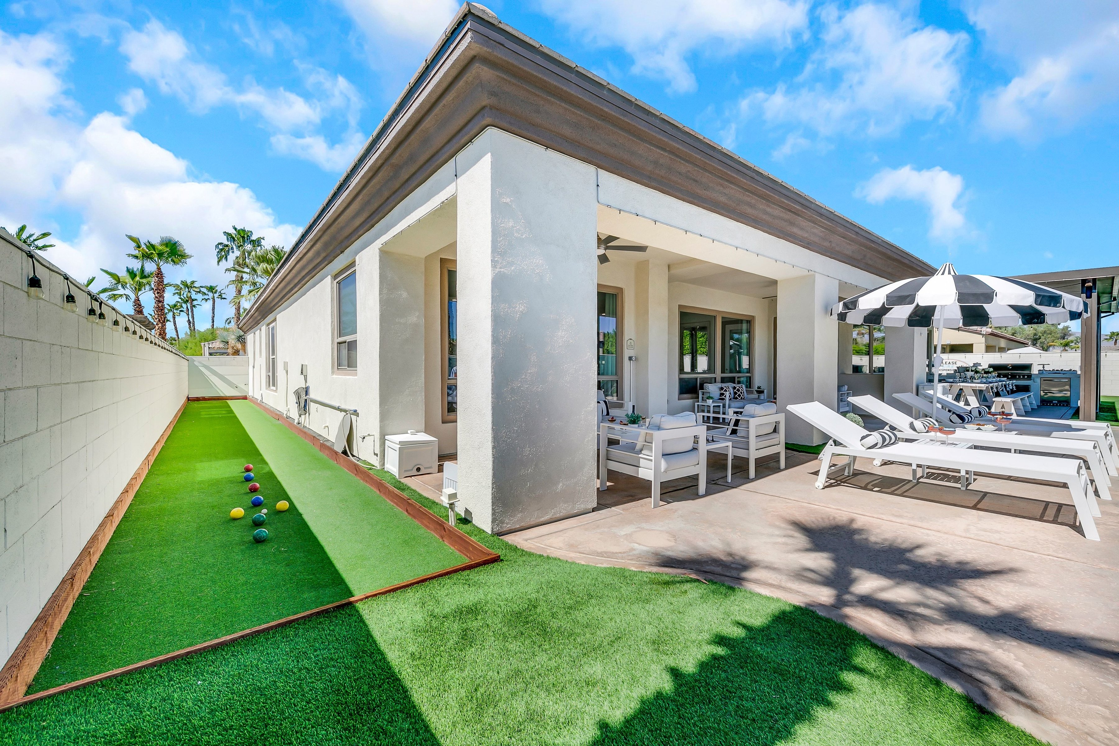  where  luxury meets leverage: own the ultimate income producing retreat - 物件實景