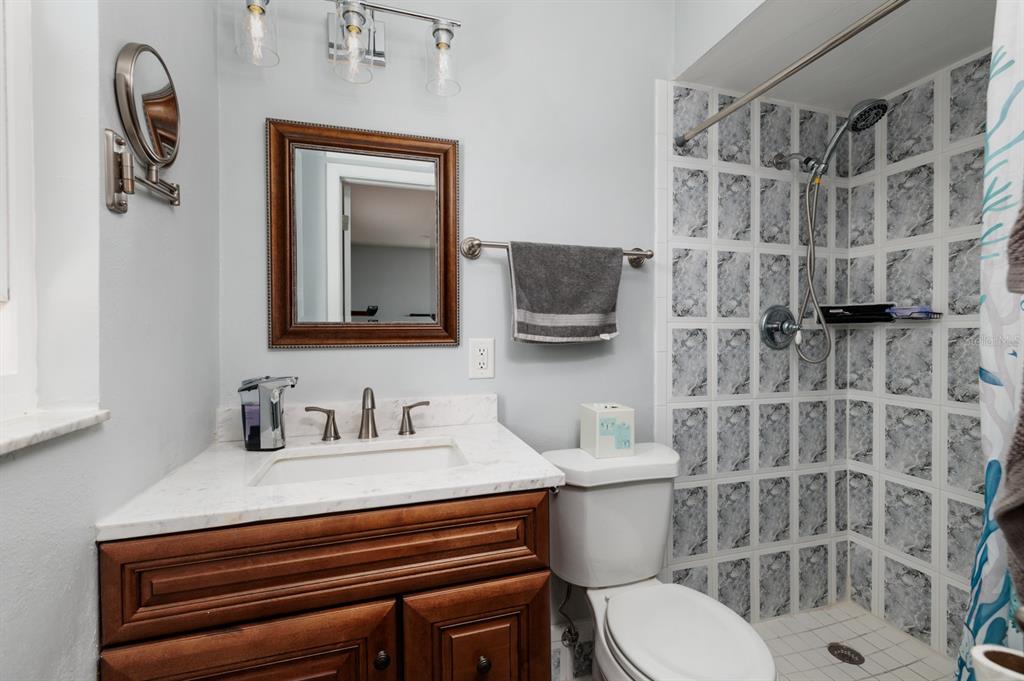 St Petersburg, Florida, 33703, United States, 3 Bedrooms Bedrooms, ,2 BathroomsBathrooms,Residential,For Sale,1770463