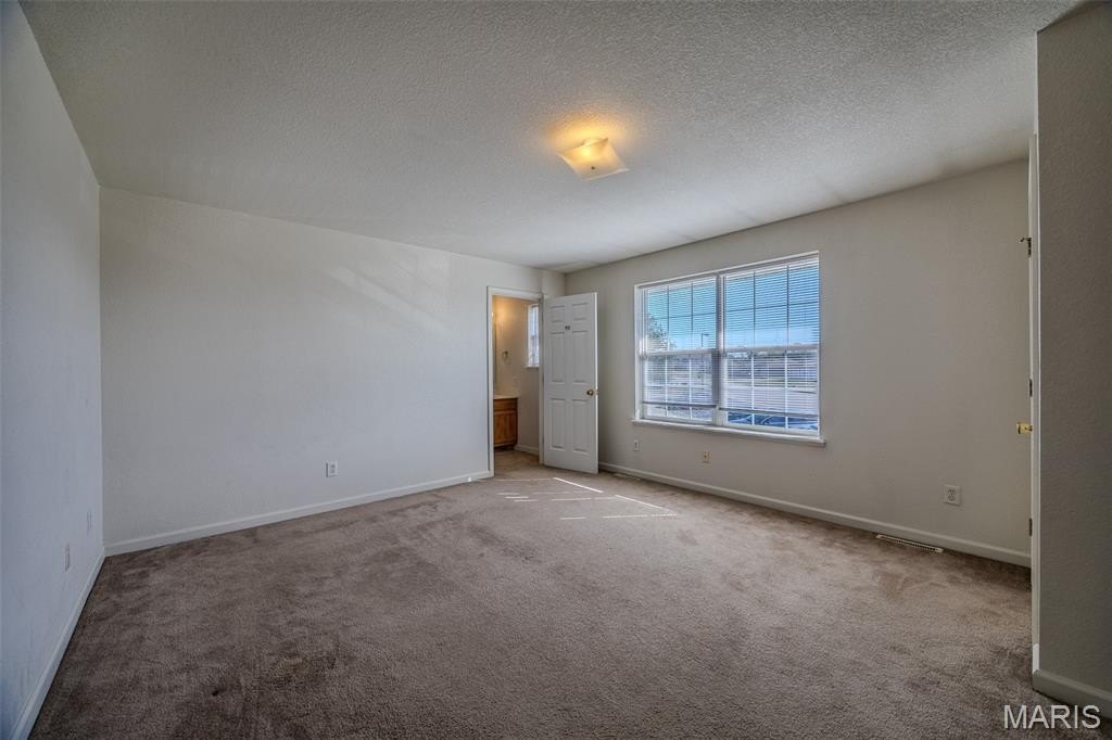 Lebanon, Missouri, 65536, United States, ,Residential,For Sale,1990490