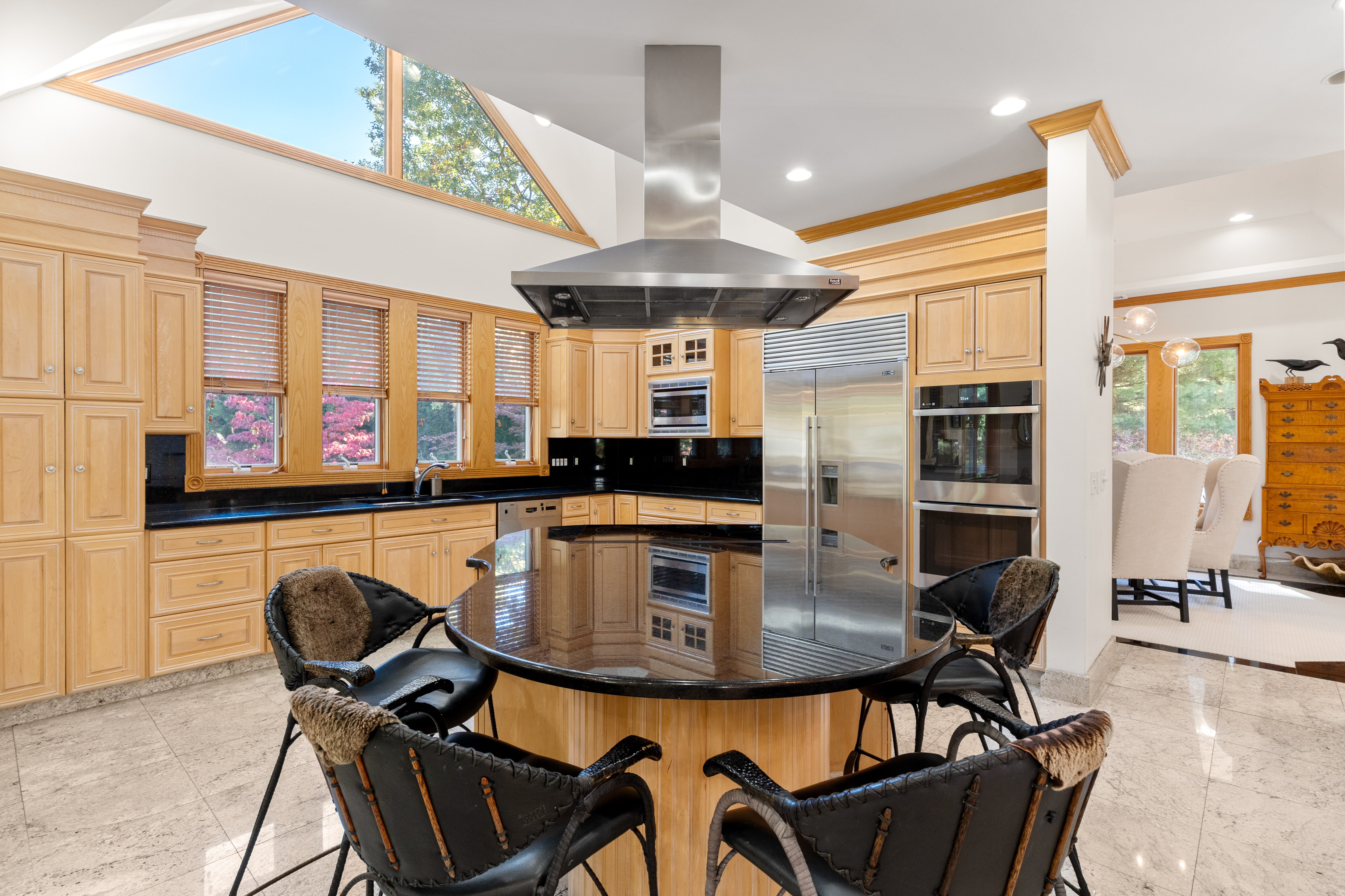  8 Hawk Hill Lane, Ipswich, MA, 01938 - 物件實景