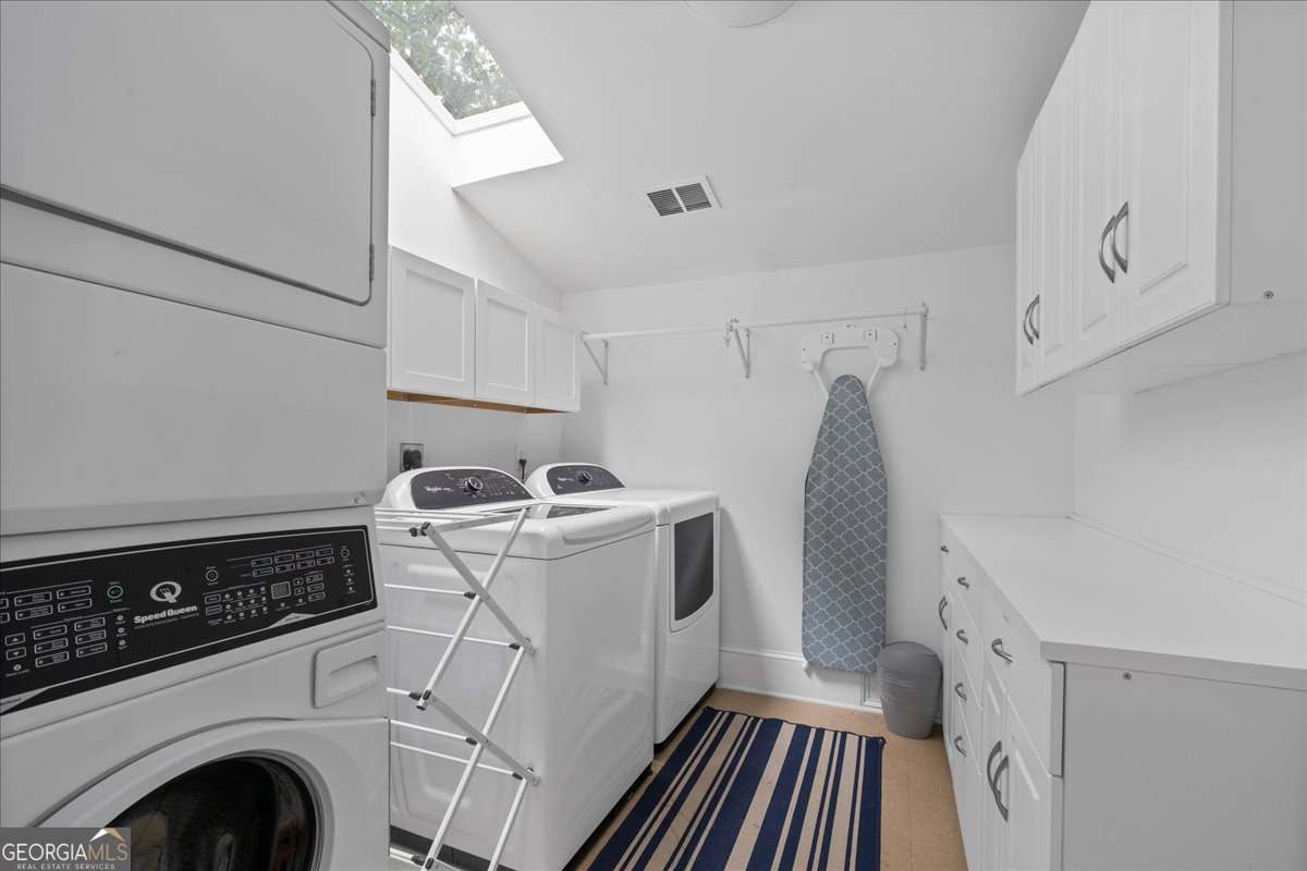 Atlanta, Georgia, 30308, United States, 5 Bedrooms Bedrooms, ,5 BathroomsBathrooms,Residential,For Sale,1988195