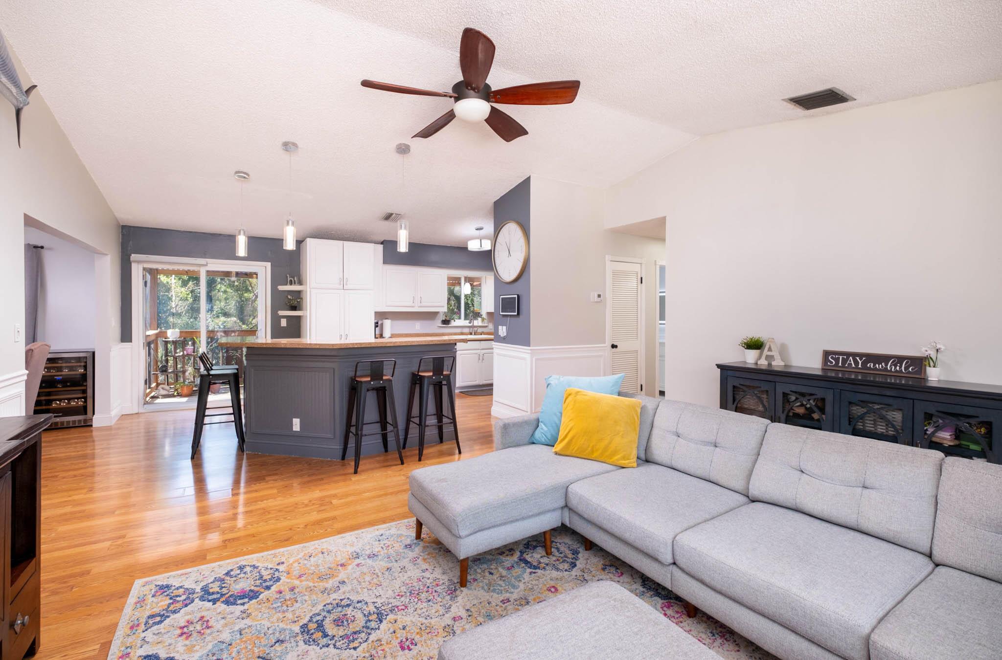 Tavernier, Florida, 33070, United States, 4 Bedrooms Bedrooms, ,2 BathroomsBathrooms,Residential,For Sale,2001947