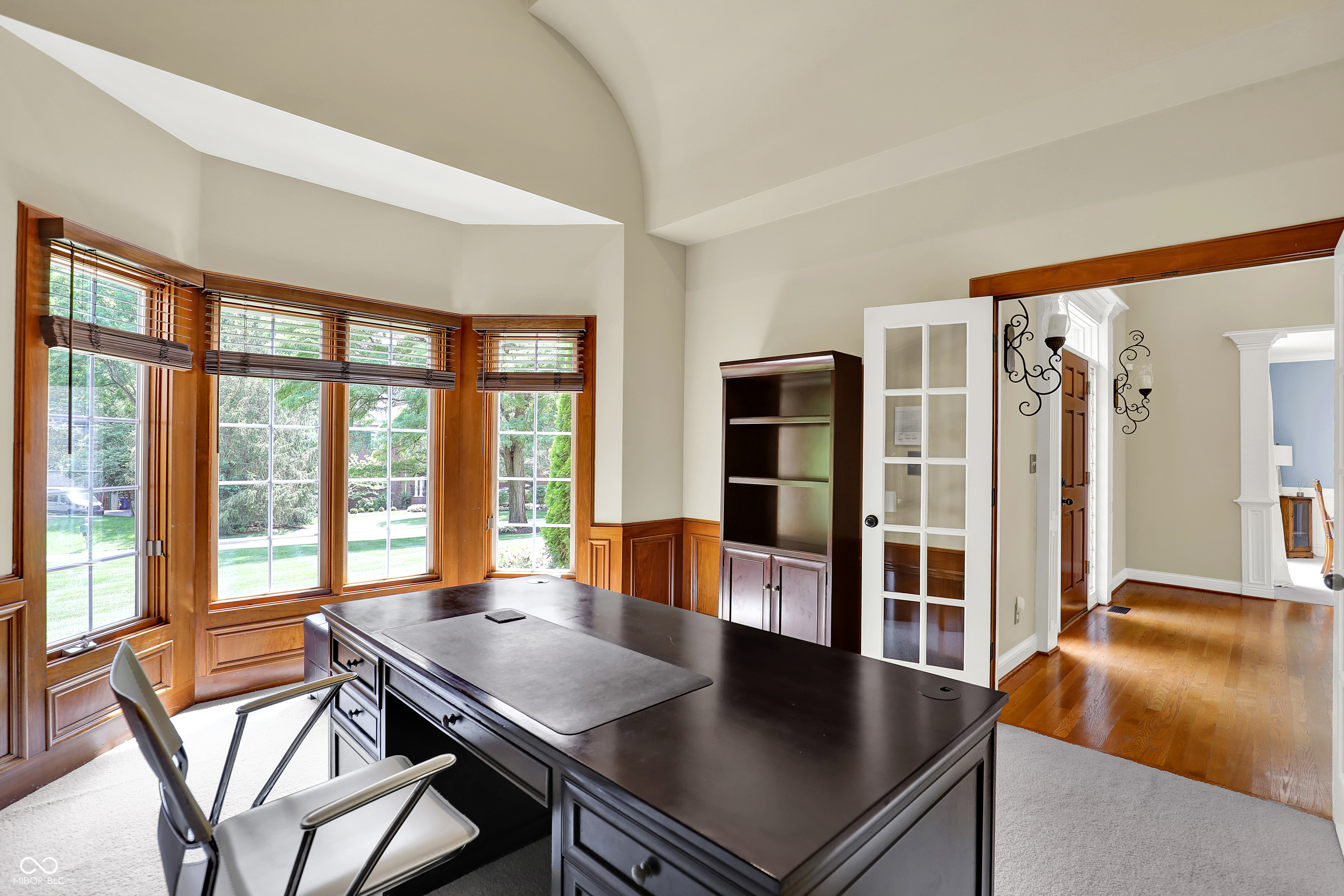 Zionsville, Indiana, 46077, United States, 5 Bedrooms Bedrooms, ,5 BathroomsBathrooms,Residential,For Sale,1978641