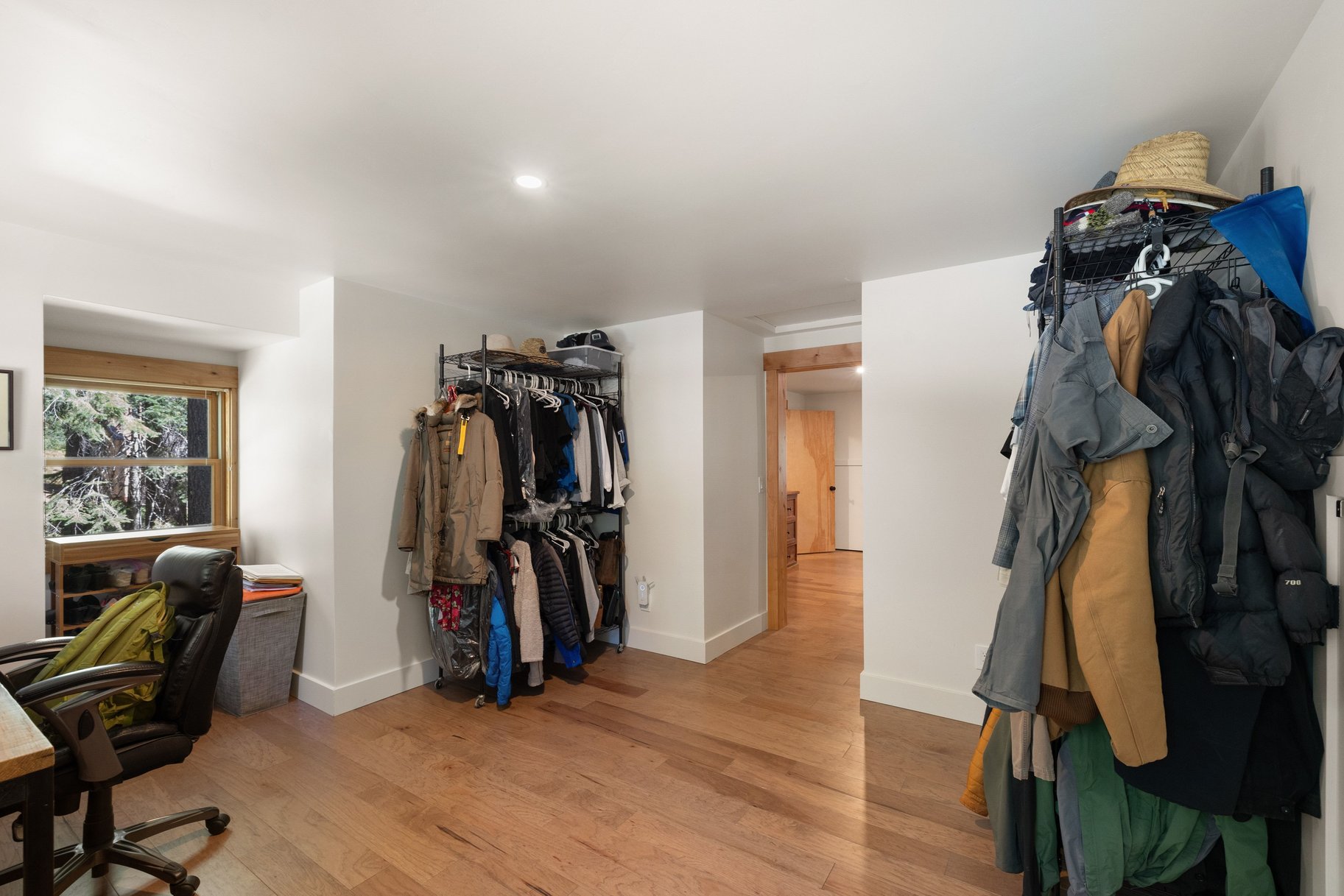  Rare Donner Tract home with private beach and pier access. - 物件實景