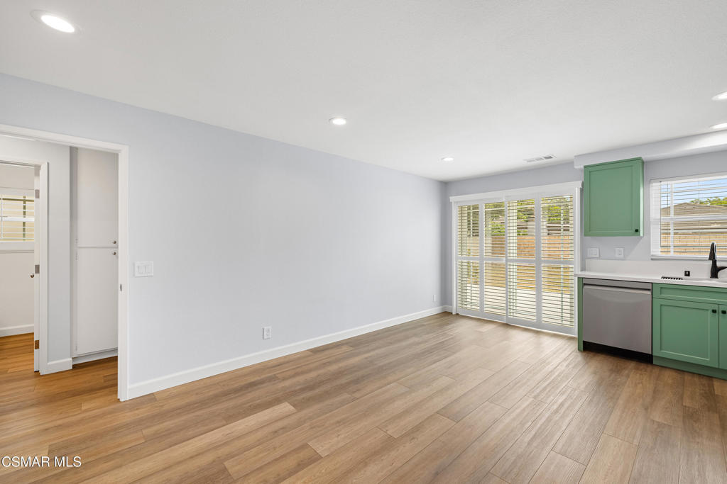 Oxnard, California, 93033, United States, 4 Bedrooms Bedrooms, ,2 BathroomsBathrooms,Residential,For Sale,1916733