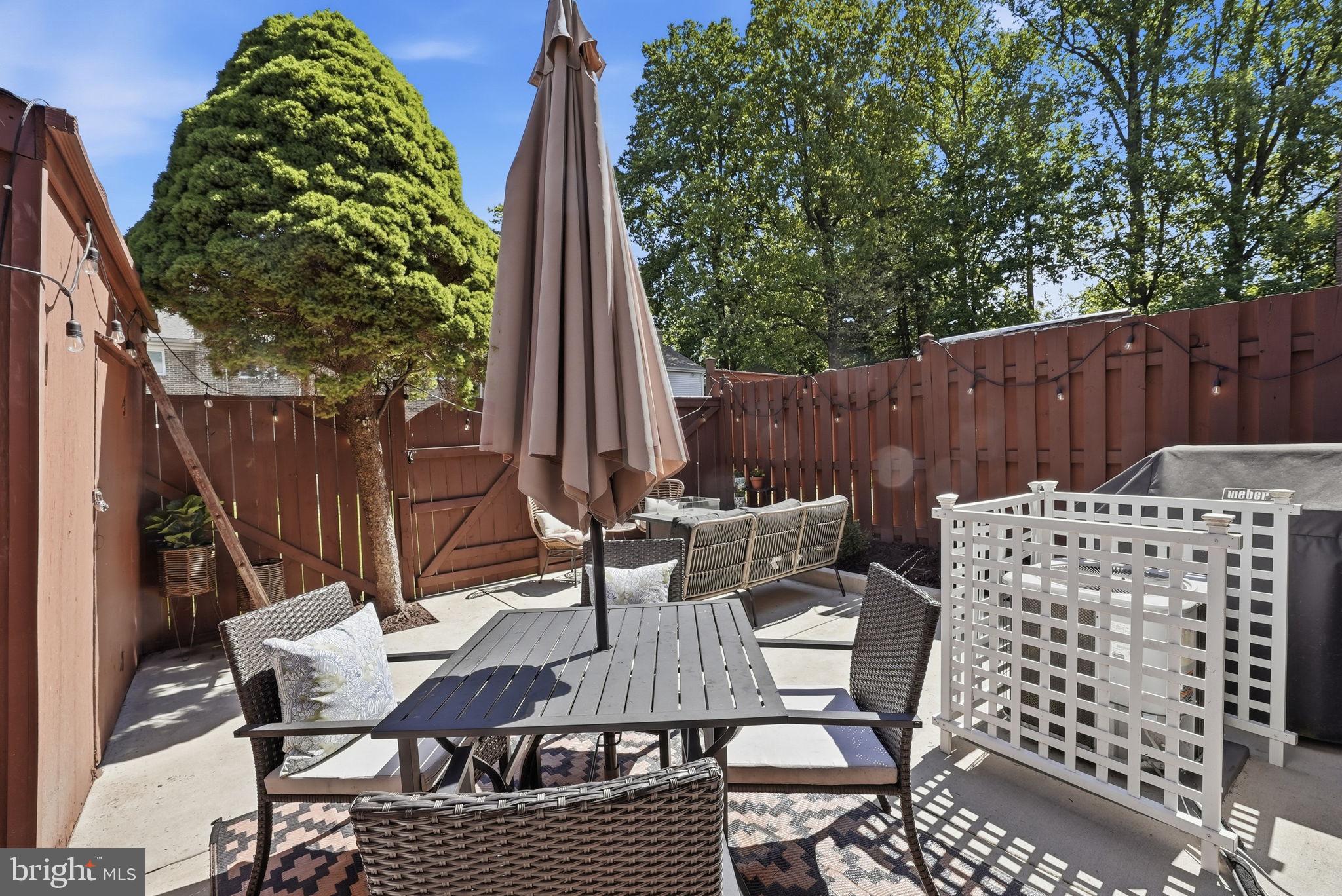Fairfax, Virginia, 22031, United States, 3 Bedrooms Bedrooms, ,4 BathroomsBathrooms,Residential,For Sale,2048511