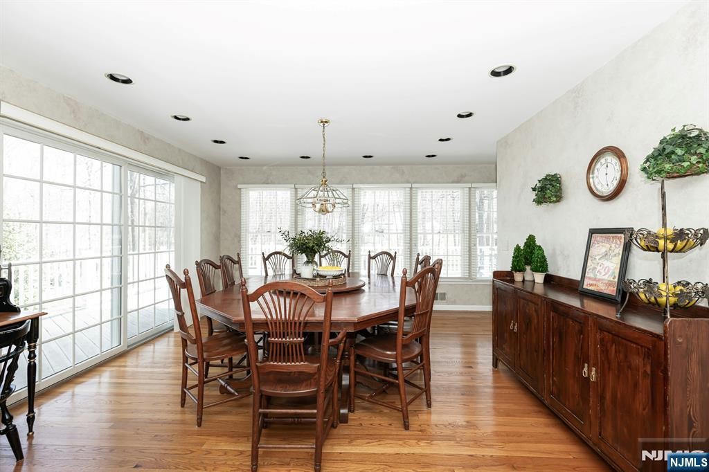 Berkeley Heights, New Jersey, 07922, United States, 6 Bedrooms Bedrooms, ,4 BathroomsBathrooms,Residential,For Sale,1838831
