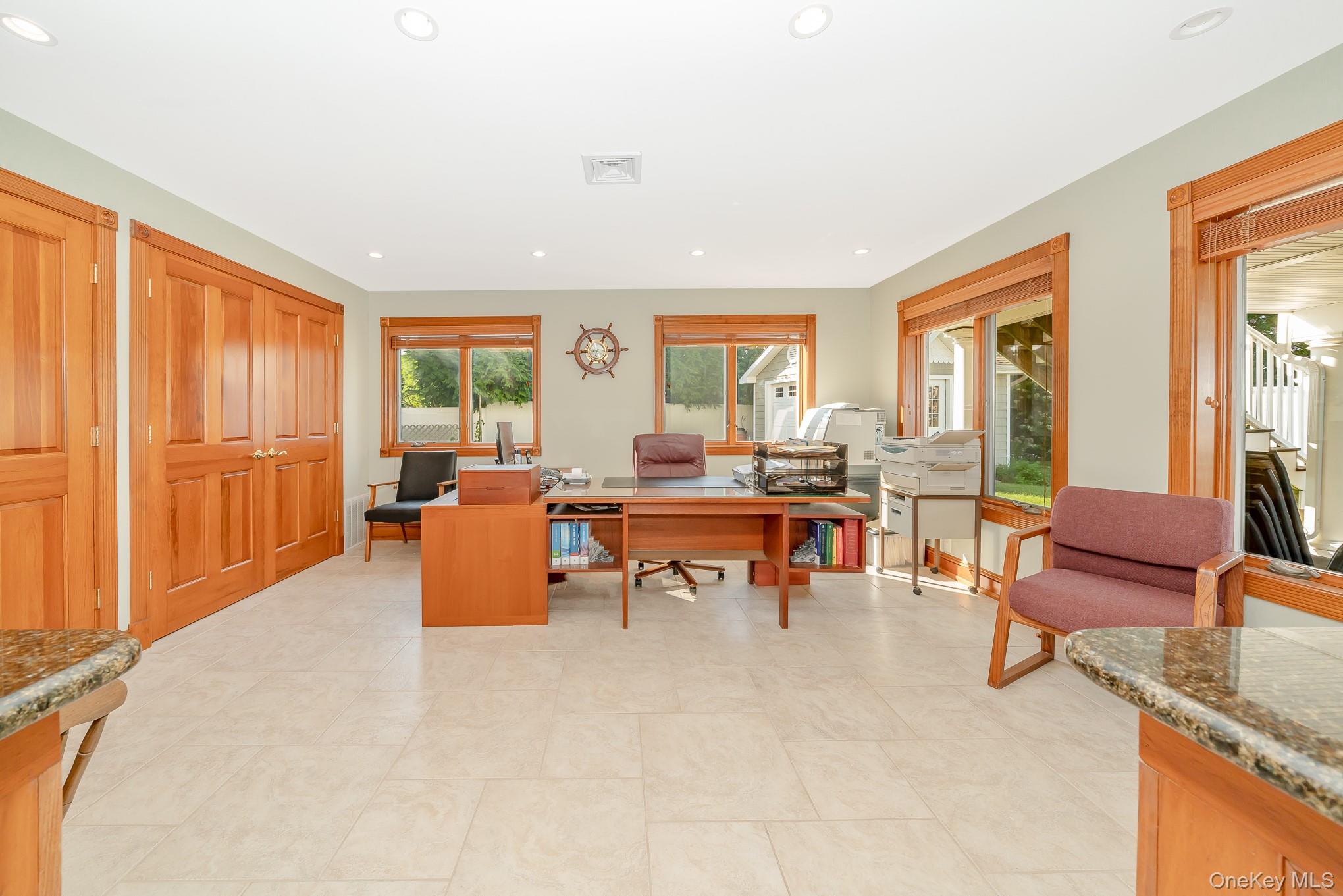 West Islip, New York, 11795, United States, 5 Bedrooms Bedrooms, ,5 BathroomsBathrooms,Residential,For Sale,1943882
