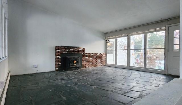 Malverne, New York, 11565, United States, 4 Bedrooms Bedrooms, ,2 BathroomsBathrooms,Residential,For Sale,1907627