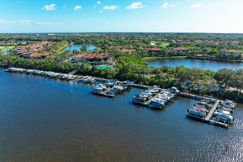 Bradenton, Florida, 34212, United States, 2 Bedrooms Bedrooms, ,2 BathroomsBathrooms,Residential,For Sale,1916954