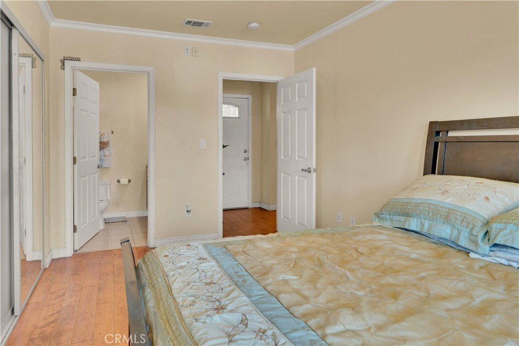 Downey, California, 90242, United States, 3 Bedrooms Bedrooms, ,2 BathroomsBathrooms,Residential,For Sale,1938023