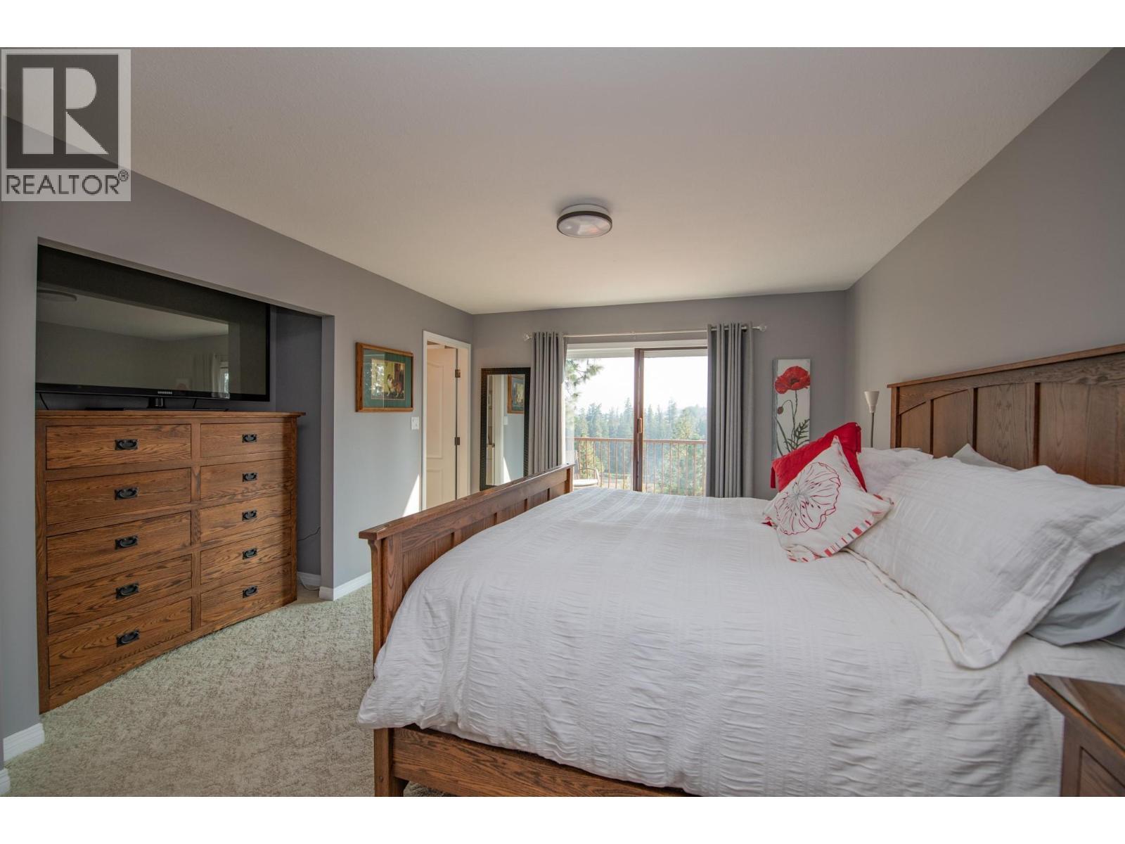 VERNON, British Columbia, V1B 3K4, CA, 3 Bedrooms Bedrooms, ,2 BathroomsBathrooms,Residential,For Sale,1949624