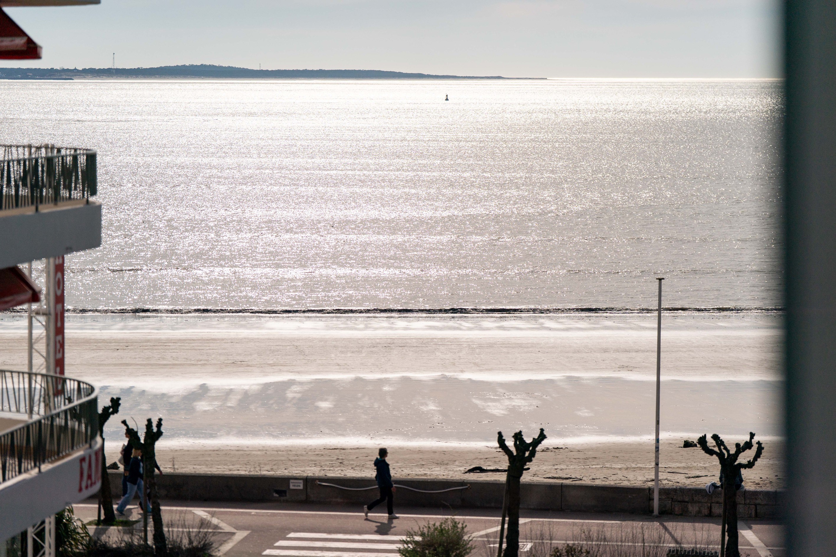  SUPERB SEASIDE VILLA 50 M FROM THE BEACH IN ROYAN PARC - 物件實景