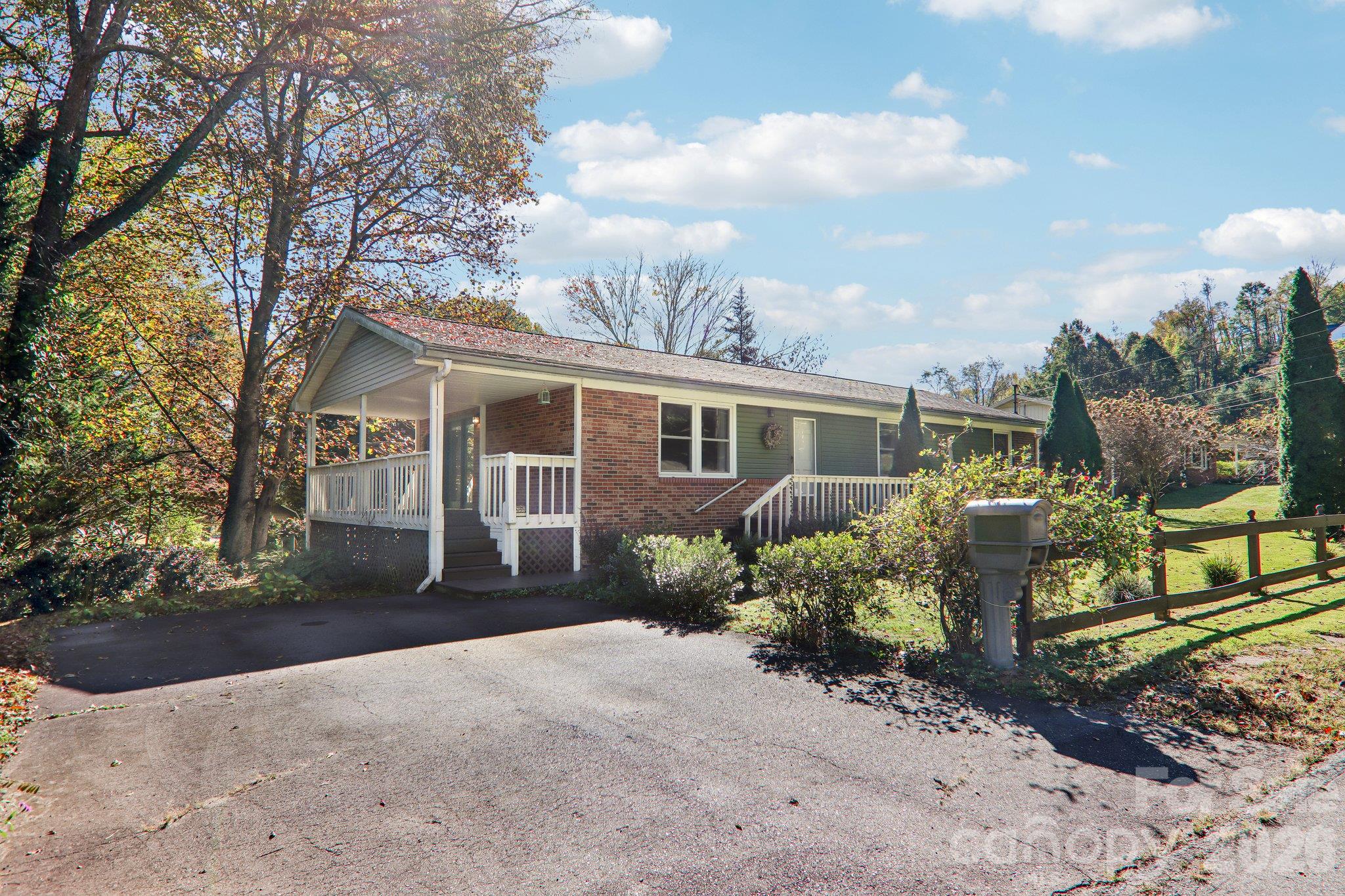Rhinehart St, Waynesville, NC 28786 #1