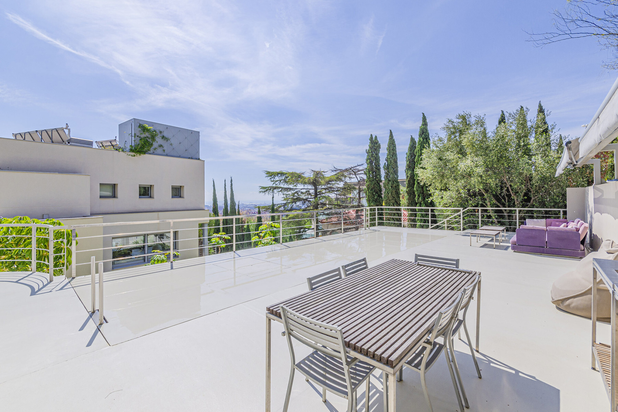  Property with breathtaking views surrounded by tropical garden - 物件實景