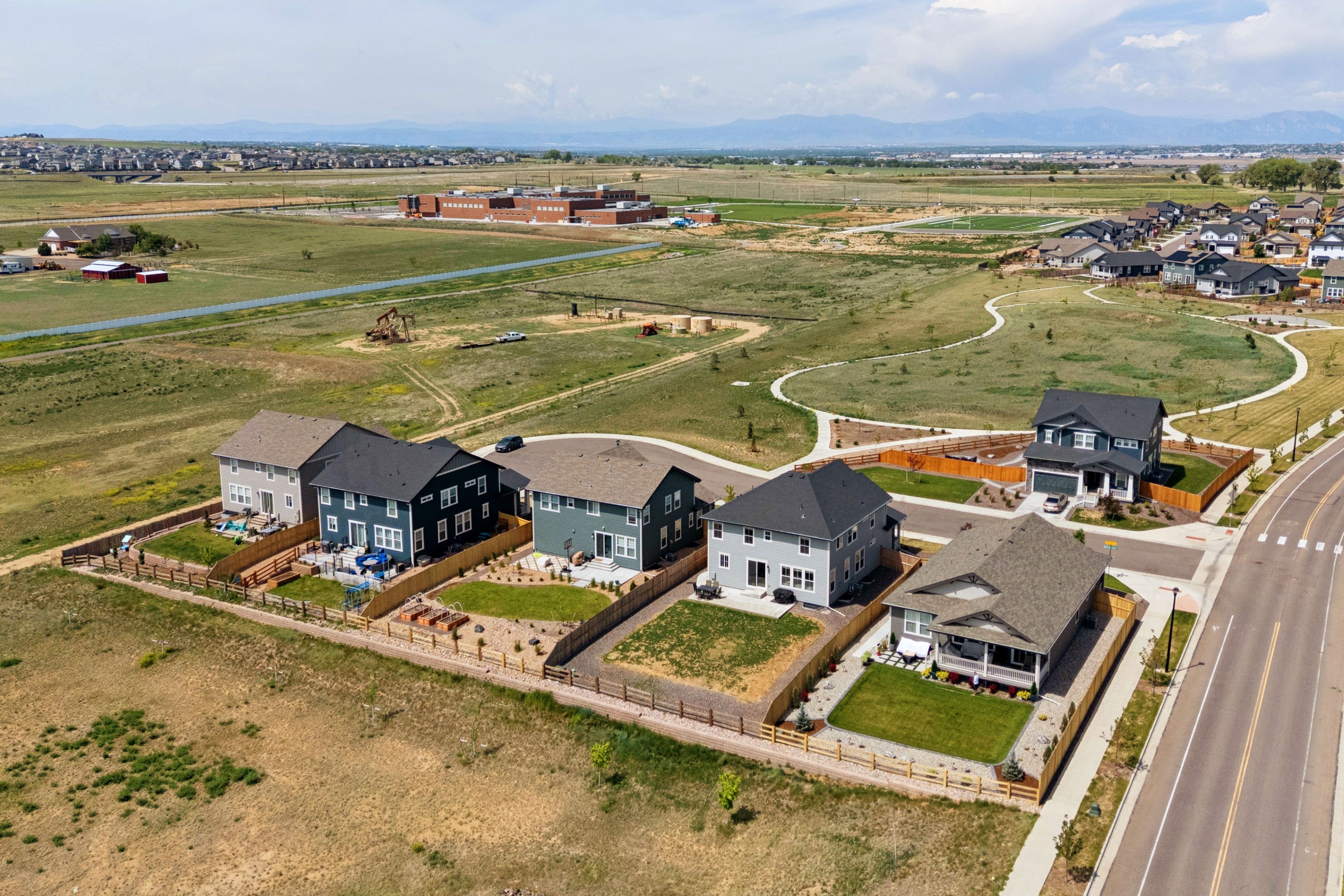  Luxury, Privacy And Thoughtful Design With Unmatched Mountain Views - 物件實景