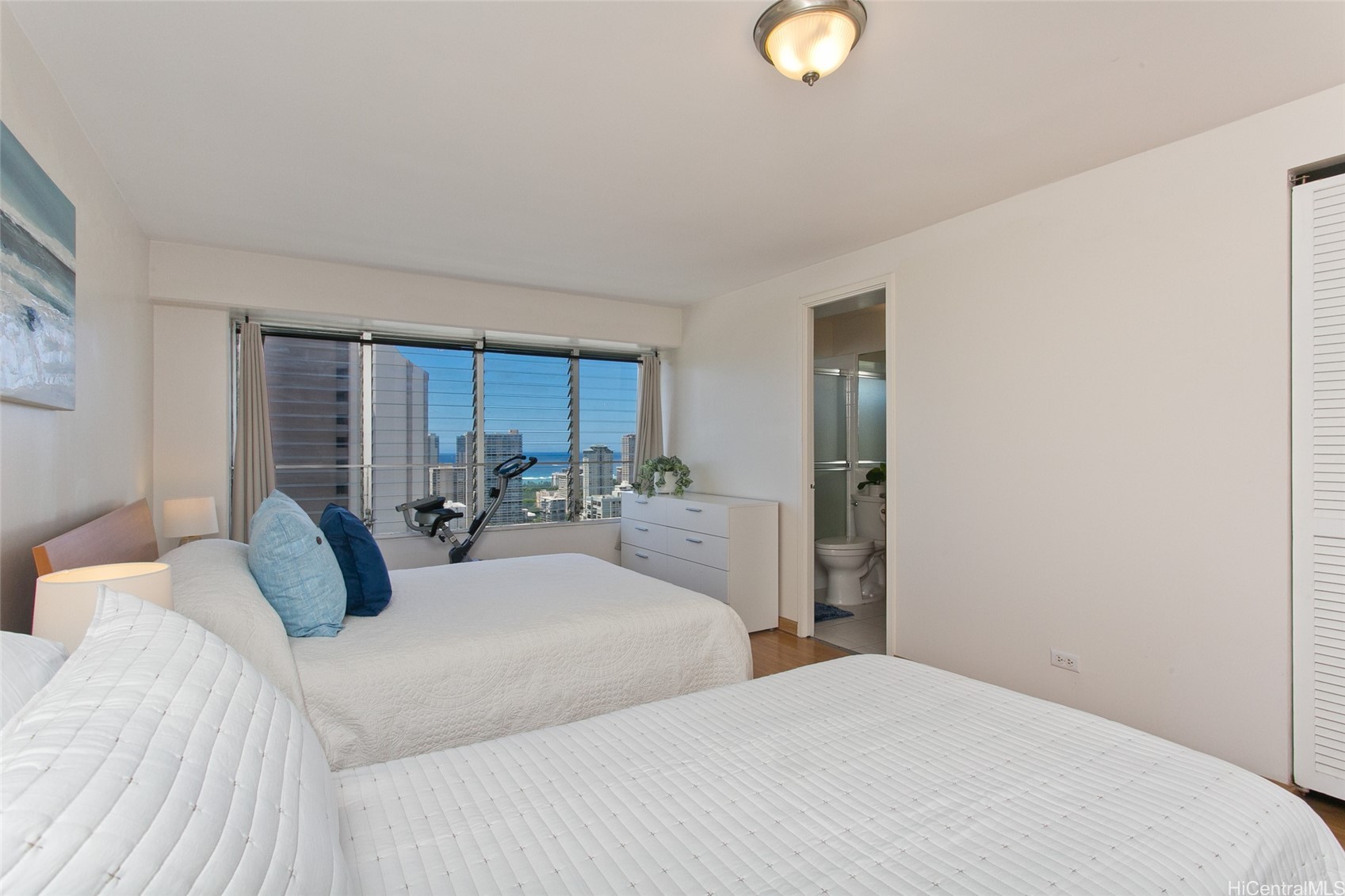 2525 Date Street Unit 3706, Honolulu, Hawaii, 96826, United States, 2 Bedrooms Bedrooms, ,2 BathroomsBathrooms,Residential,For Sale,2525 Date Street Unit 3706,1624943