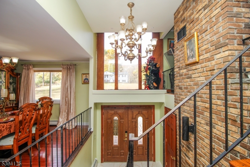 Vernon Twp., New Jersey, 07461-4534, United States, 5 Bedrooms Bedrooms, ,3 BathroomsBathrooms,Residential,For Sale,1977307