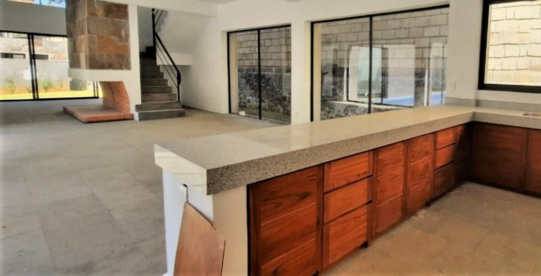 Valle de Bravo, Estado de México, 51200, Mexico, 3 Bedrooms Bedrooms, ,4 BathroomsBathrooms,Residential,For Sale,1739246